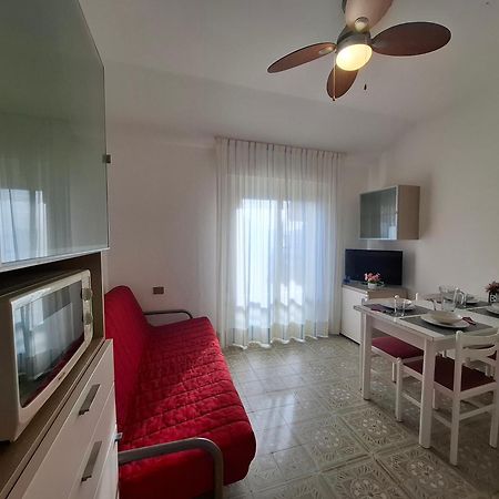 Residence Zenith Каорле Экстерьер фото