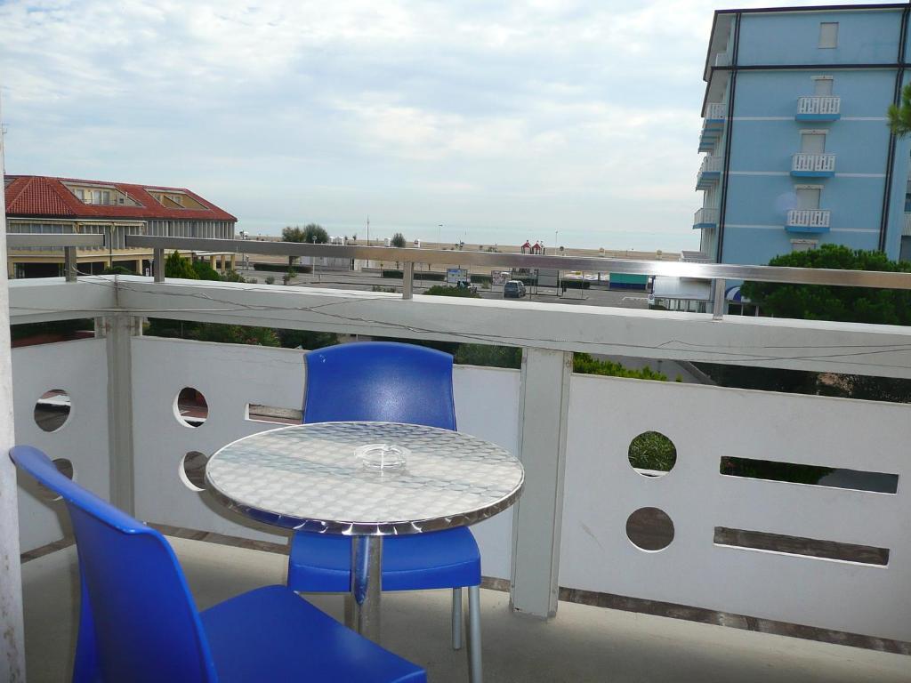 Residence Zenith Каорле Экстерьер фото