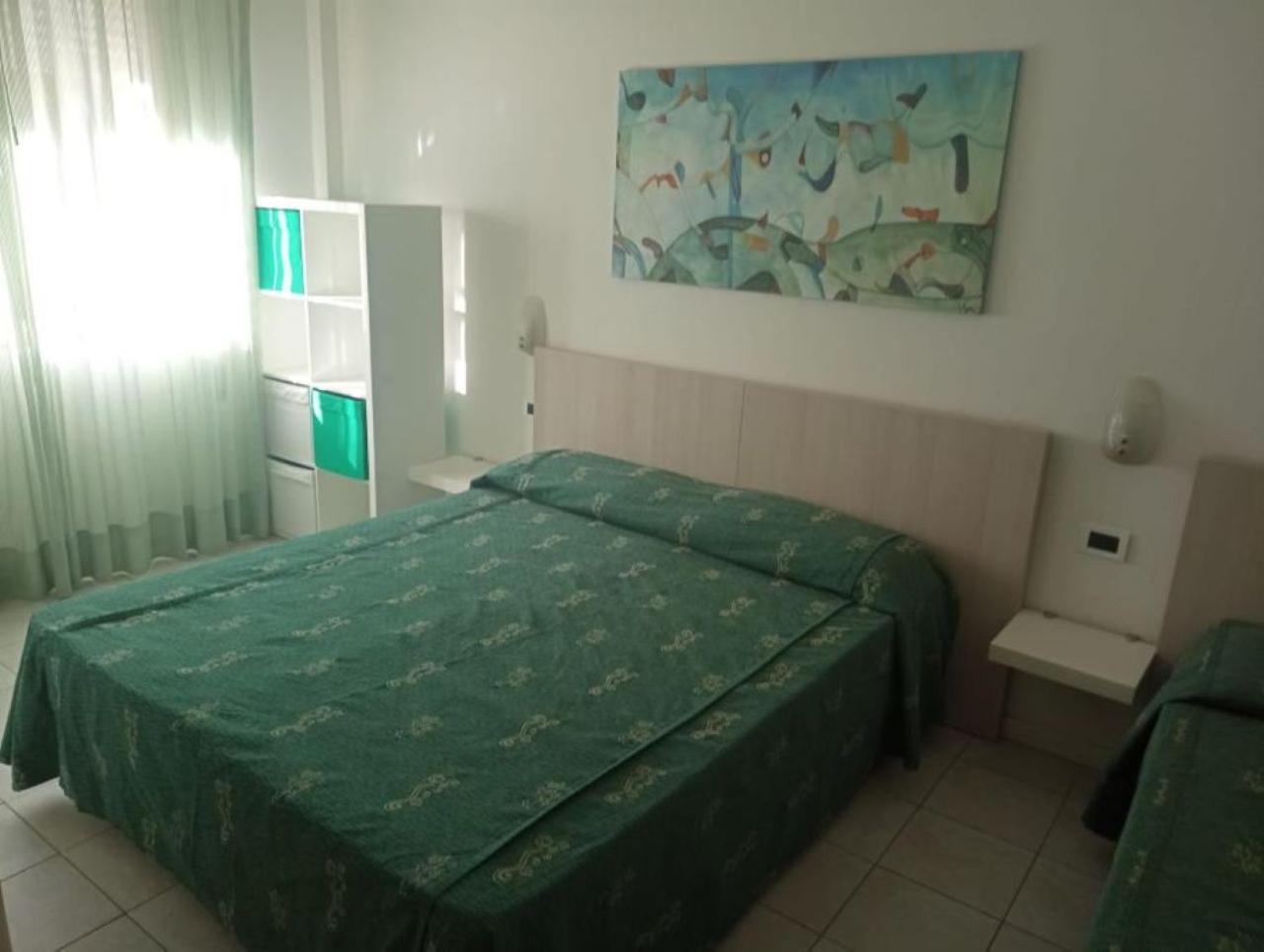 Residence Zenith Каорле Экстерьер фото